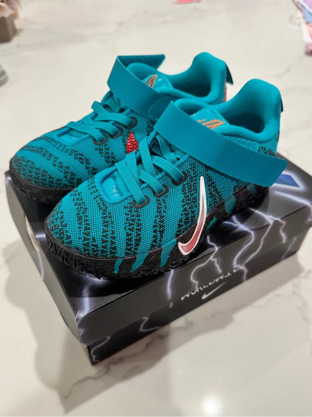 NWT Nike Ja 3 